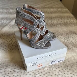 Steve Madden Silver Glitter Strappy Stiletto Heels